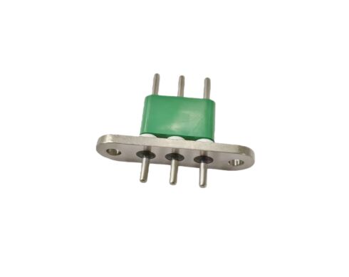 Герметичный разъем для электромобилей с использованием стеклянного изоляционного материала, подходящий для систем зарядки электромобилей