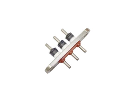 Серебристый герметичный электрический автомобильный разъем толщиной от 2 до 5 микрометров, предназначенный для безопасных автомобильных электрических систем